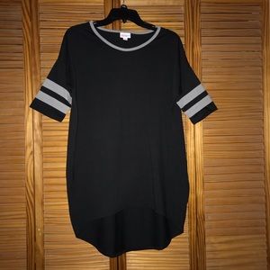 Lularoe Irma‎ Black Tunic Gray Football Stripes XS